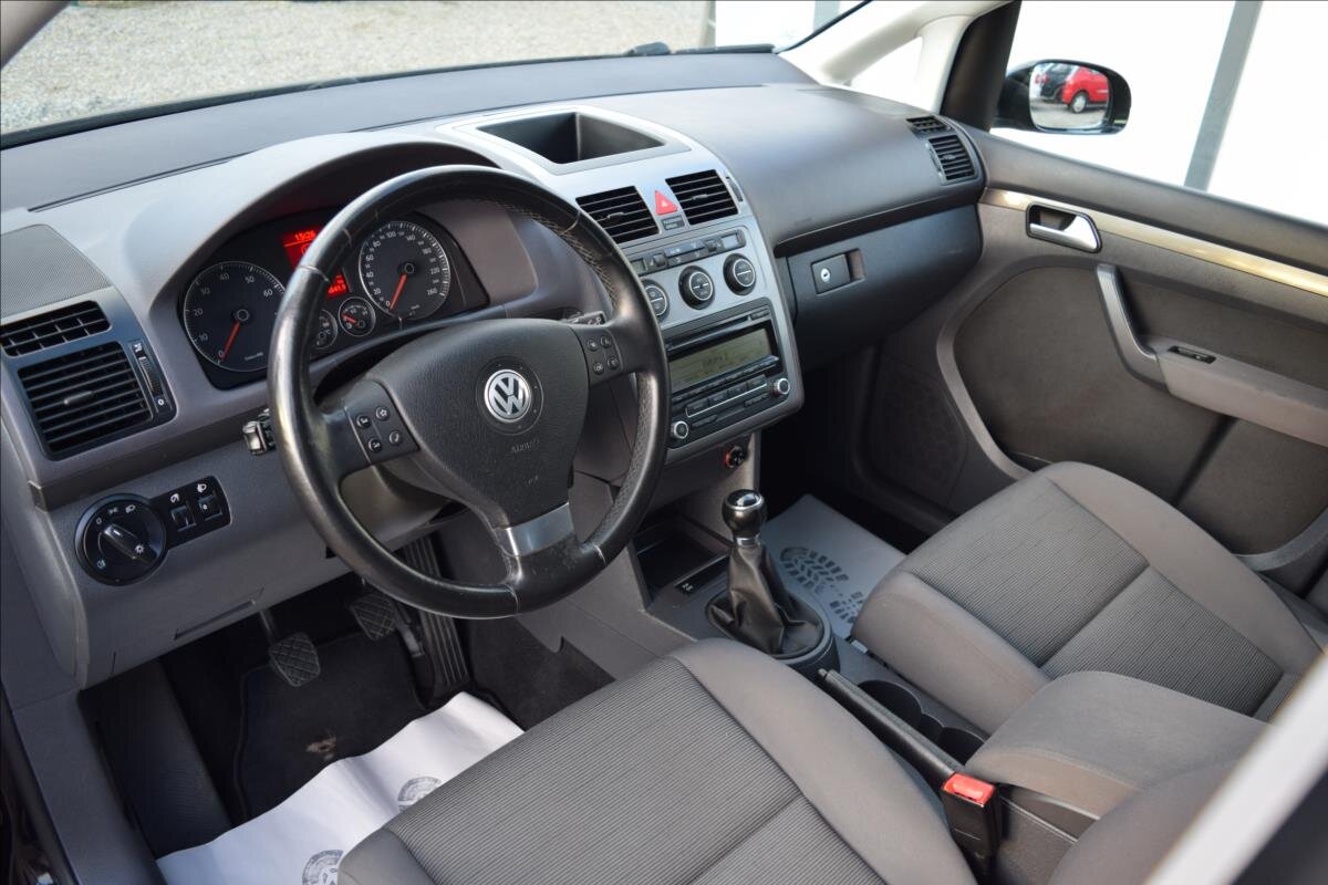 Volkswagen Touran MPV 1,4 l 103 kw
