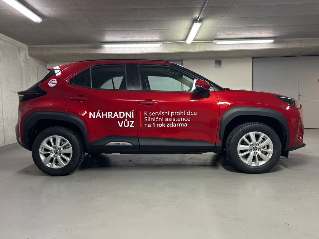 Toyota Yaris Cross SUV 1,5 l 68 kw