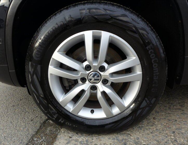 Volkswagen Tiguan 11