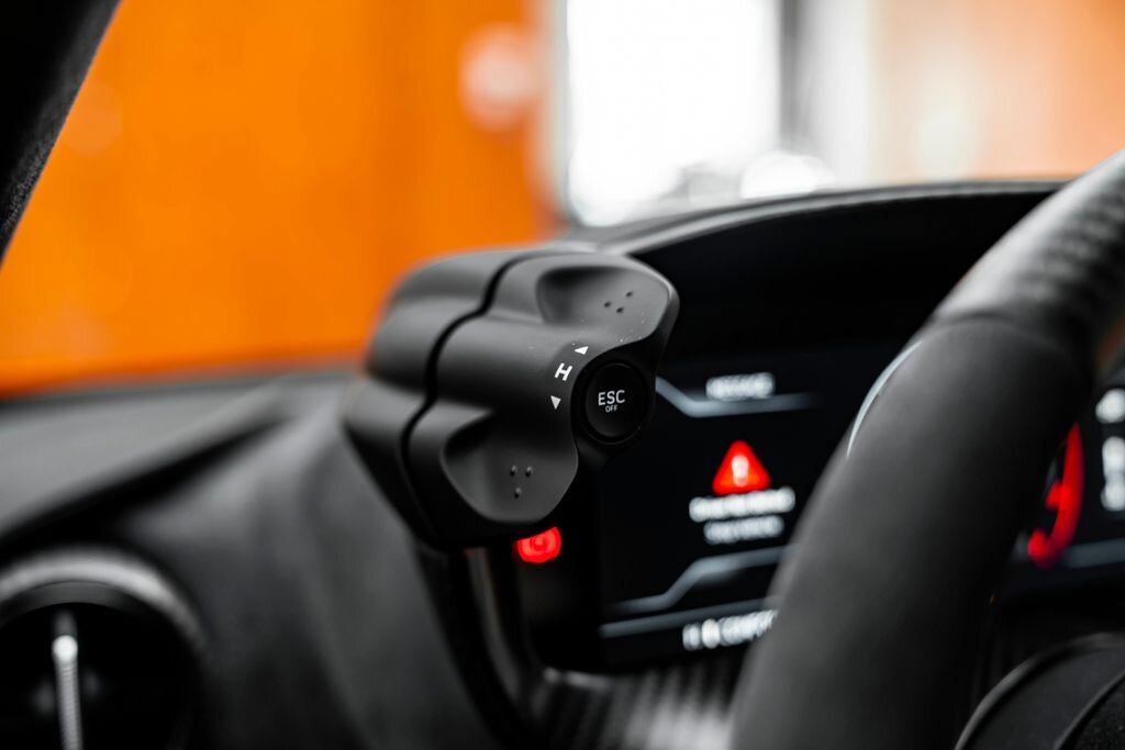 McLaren Ostatní Kupé 4,0 l 552 kw