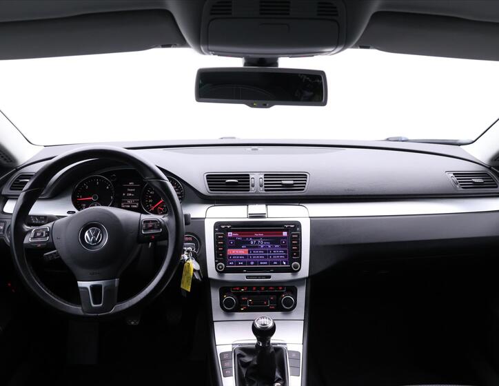 Volkswagen Passat CC 18