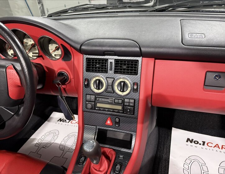 Mercedes-Benz SLK 15