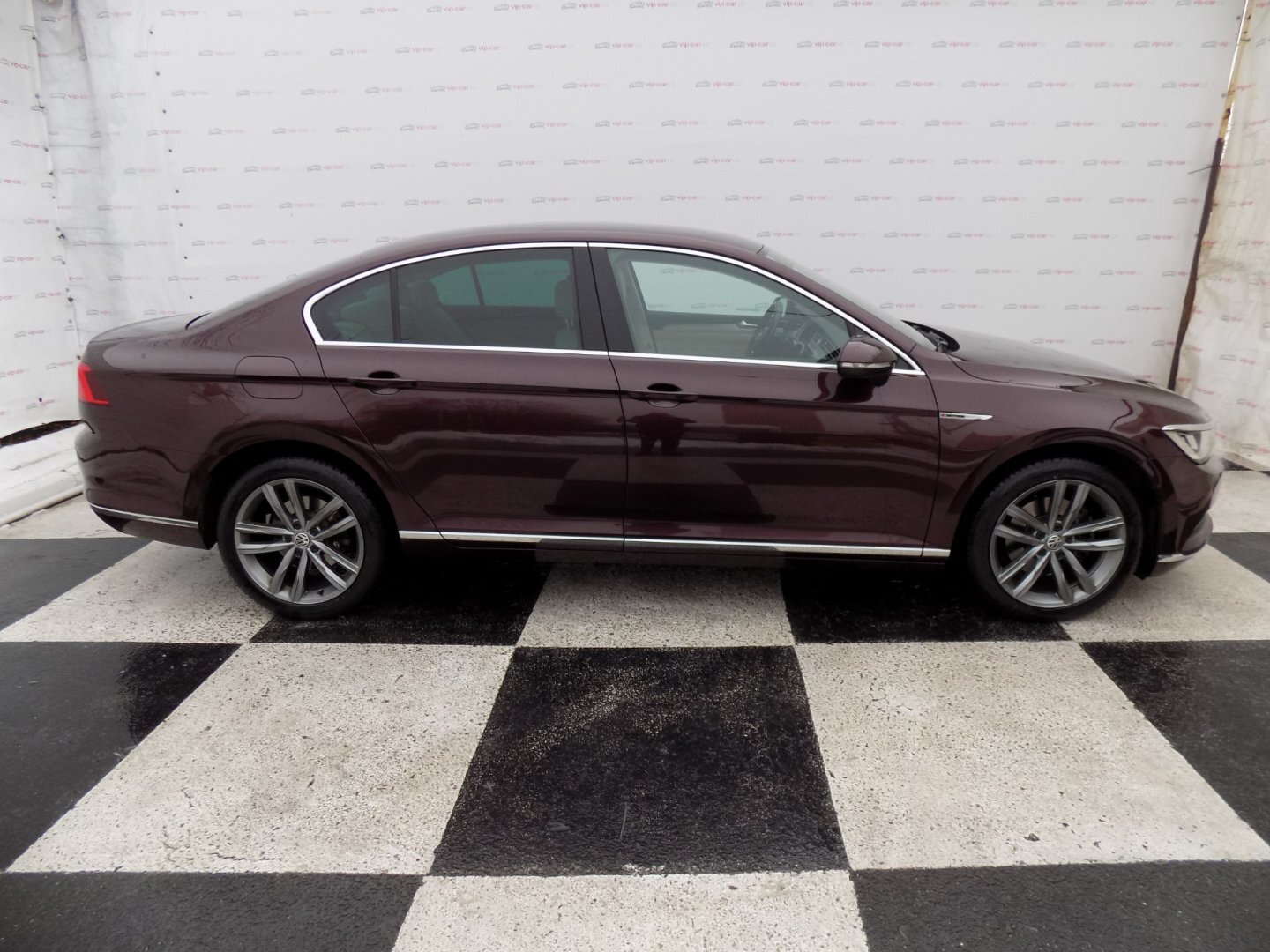 Volkswagen Passat Sedan 2,0 l 140 kw