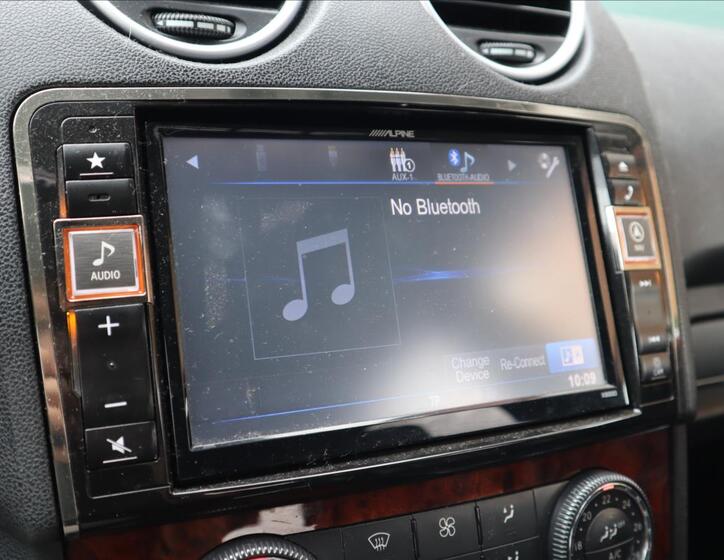 Mercedes-Benz Třídy M 12