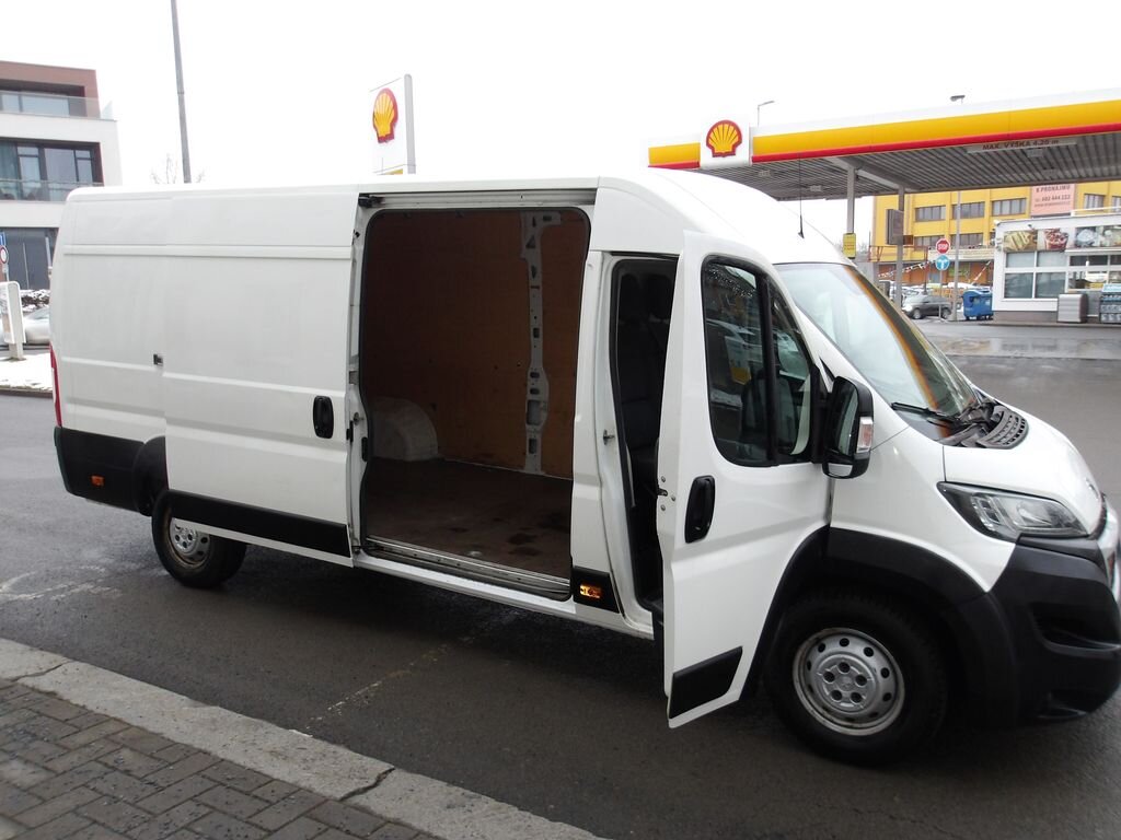 Fiat Ducato Skříň 2,2 l 121 kw