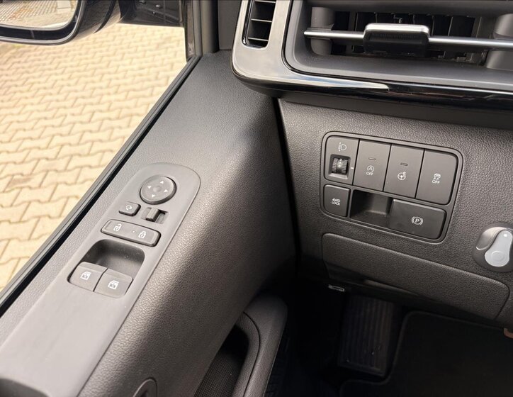 Hyundai Staria MPV 2,2 l 130 kw