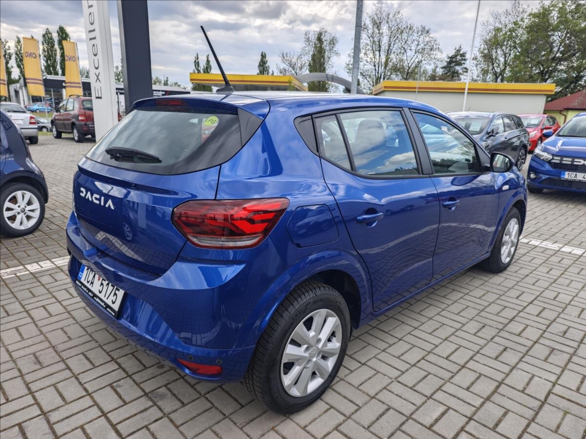 Dacia Sandero Hatchback 999,0 67 kw