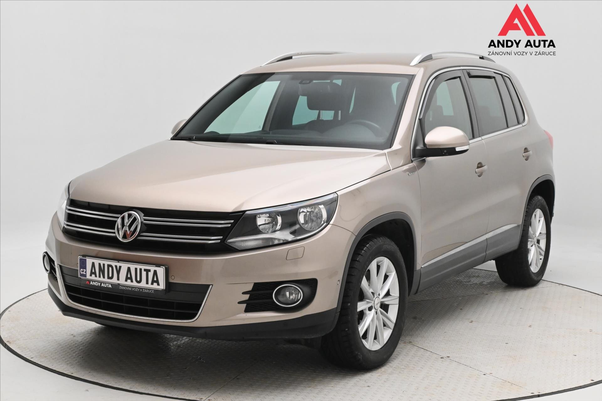 Volkswagen Tiguan SUV 2,0 l 81 kw