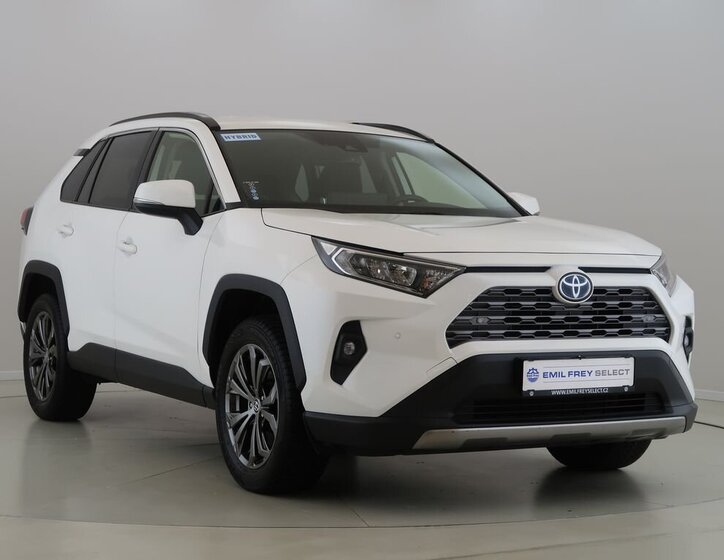 Toyota RAV4 SUV / Terénní 2,5 l 131 kw