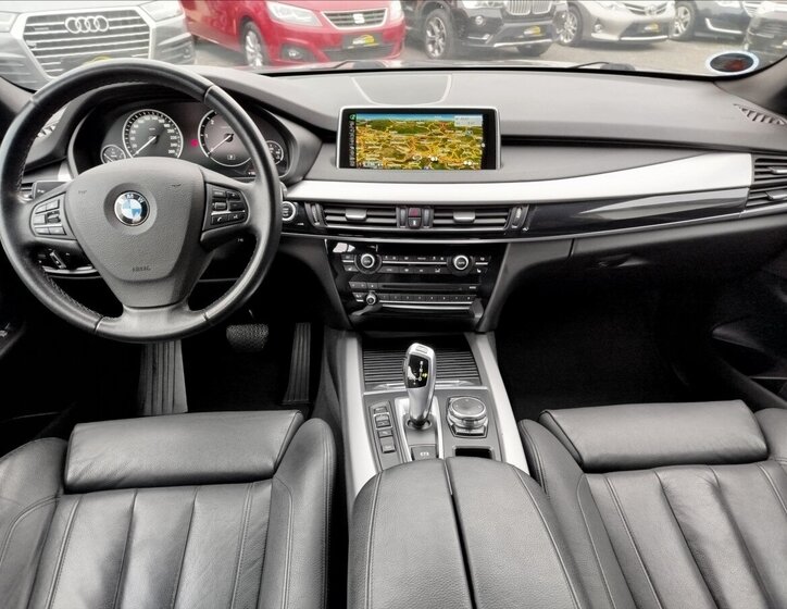 BMW X5 SUV / Terénní 3,0 l 190 kw