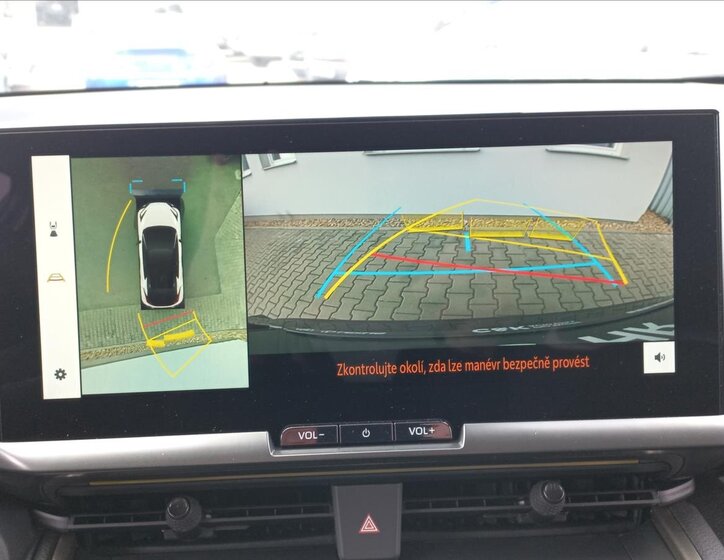 Toyota C-HR SUV 2,0 l 112 kw