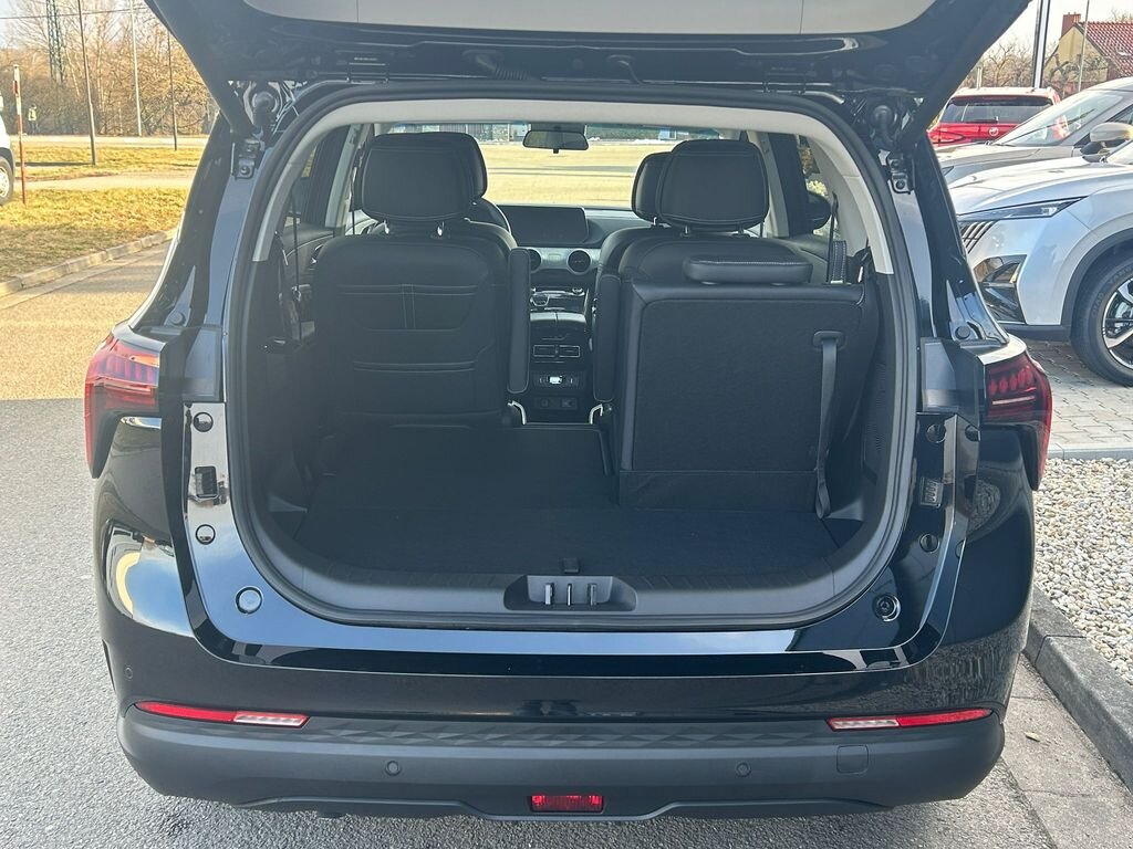 Dongfeng Ostatní MPV 1,5 l 130 kw