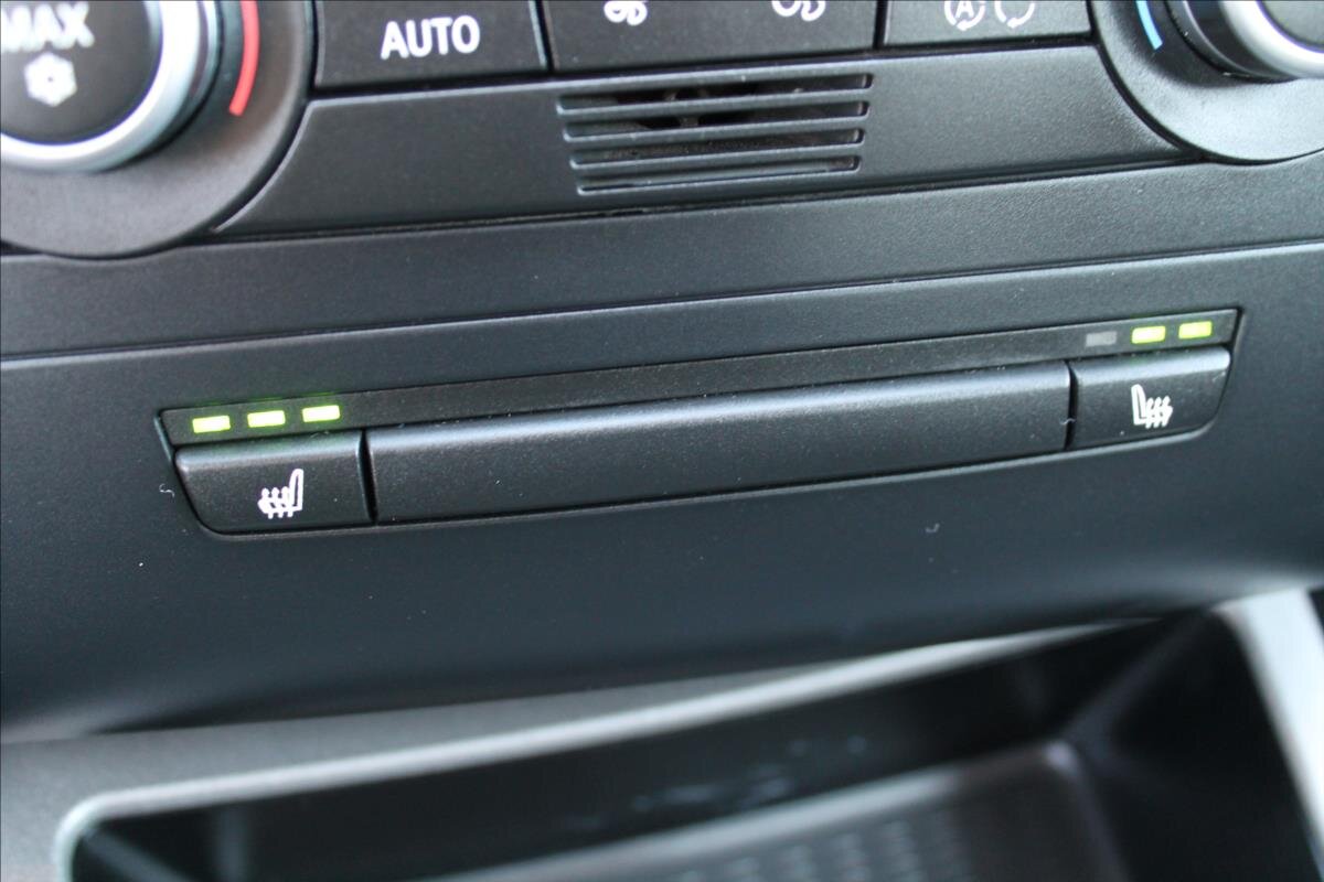 BMW Řada 1 Hatchback 2,0 l 105 kw