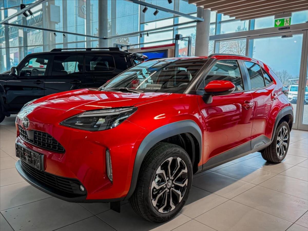 Toyota Yaris Cross SUV 1,5 l 85 kw