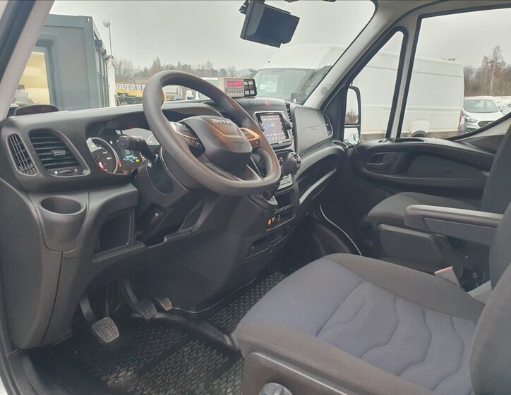 Iveco Daily 12