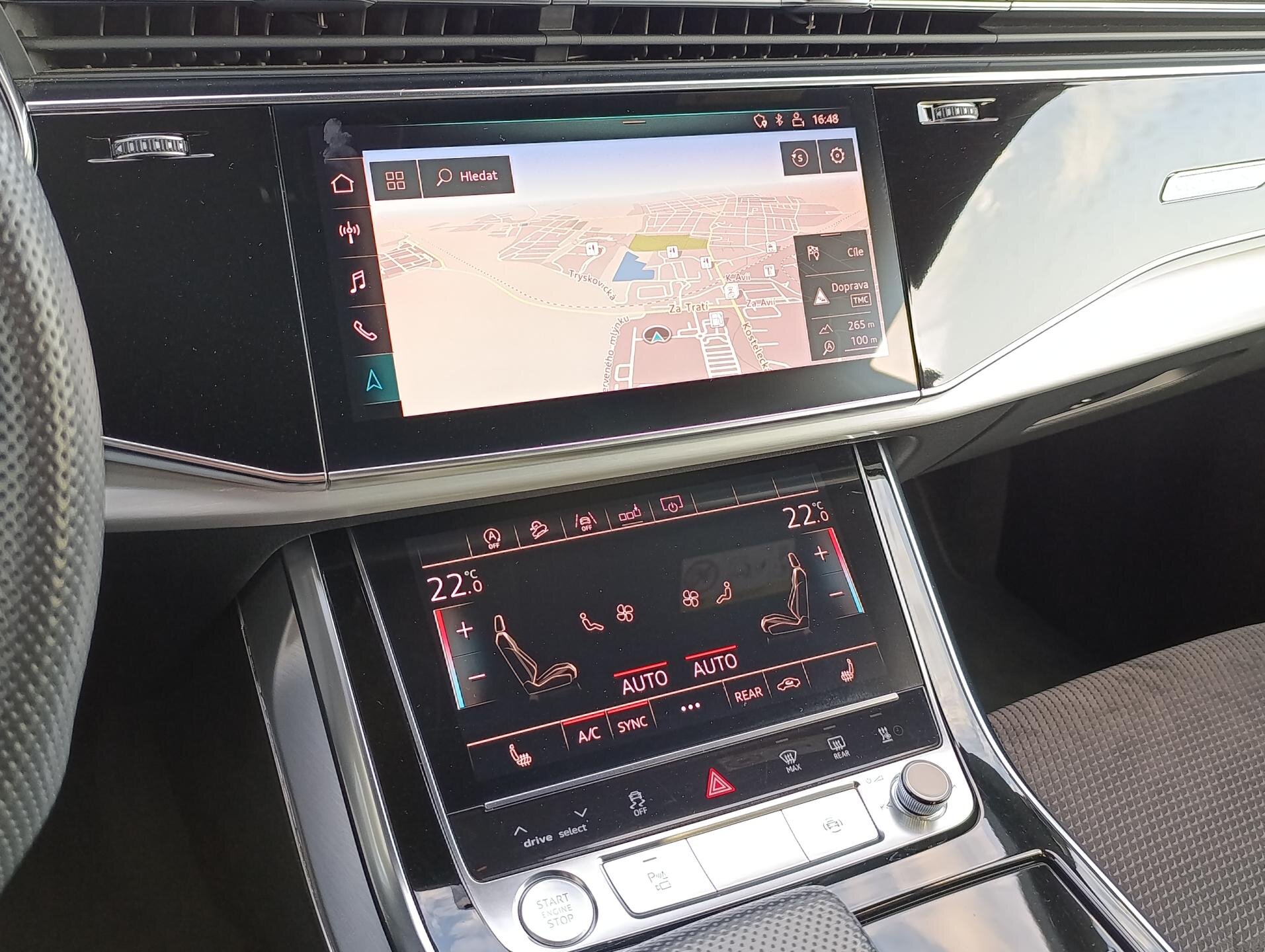 Audi Q8 SUV / Terénní 3,0 l 210 kw