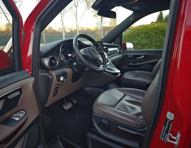 Mercedes-Benz Třídy V VAN-Minibus 2,0 l 174 kw