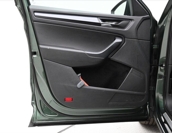 Škoda Kodiaq SUV / Terénní 1,5 l 110 kw