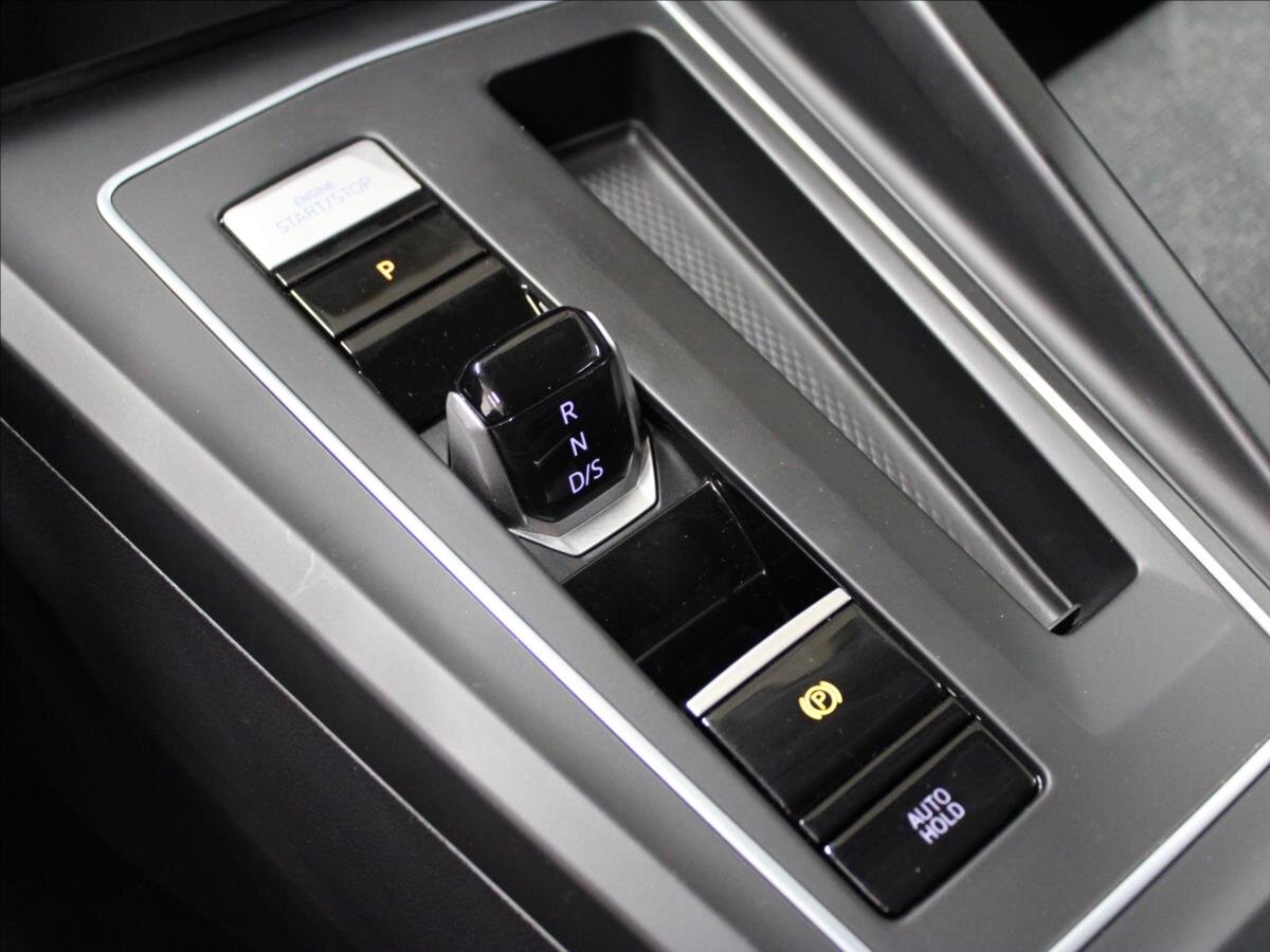 Volkswagen Golf Kombi 1,5 l 110 kw