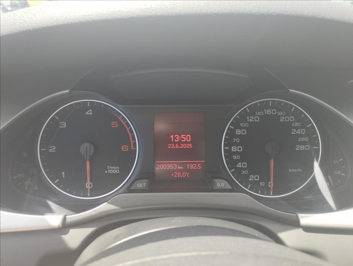 Audi A4 Kombi 2,0 l 88 kw