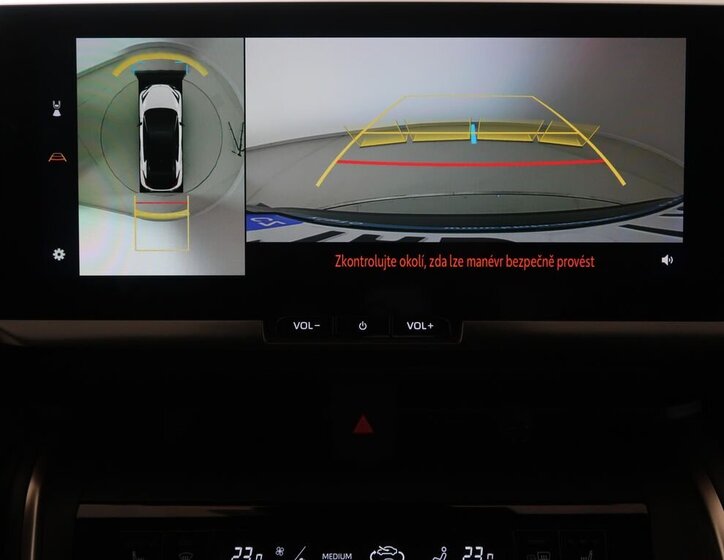 Toyota C-HR SUV / Terénní 2,0 l 112 kw