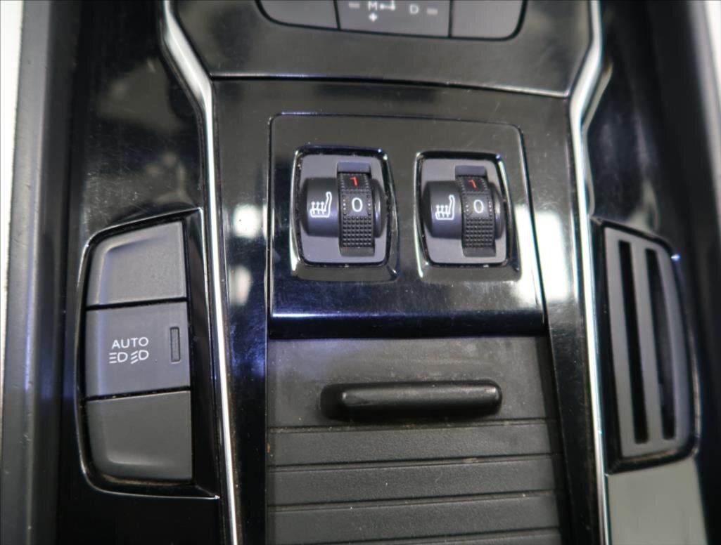 Peugeot 508 Sedan 2,0 l 133 kw