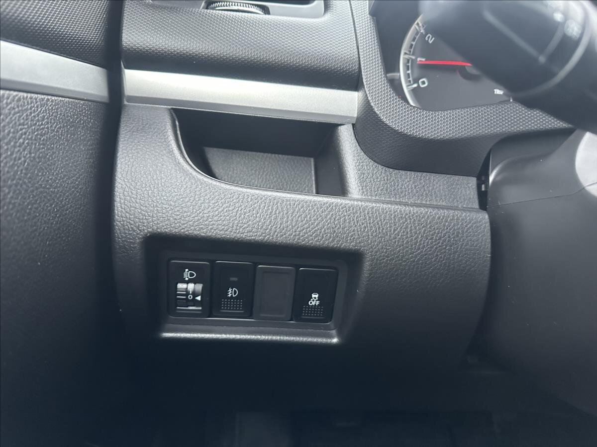 Suzuki Swift Hatchback 1,2 l 69 kw