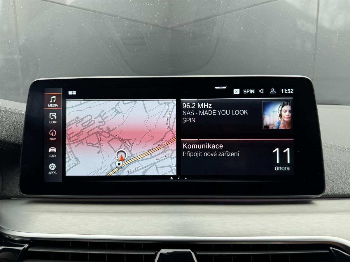 BMW Řada 5 Kombi 3,0 l 210 kw