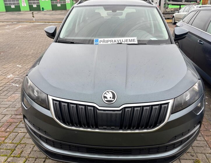 Škoda Karoq SUV 1,6 l 85 kw