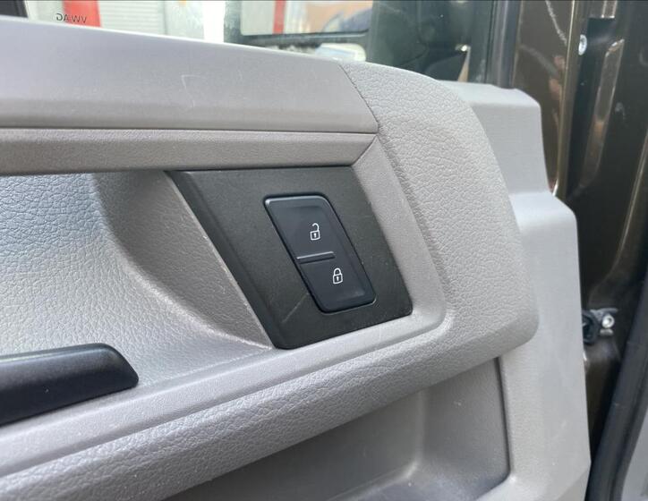 Volkswagen Crafter 24