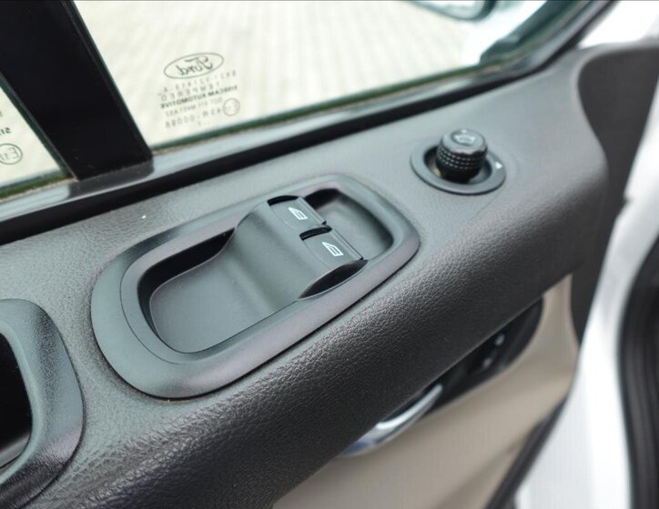 Ford Transit Custom Ostatní 2,0 l 96 kw