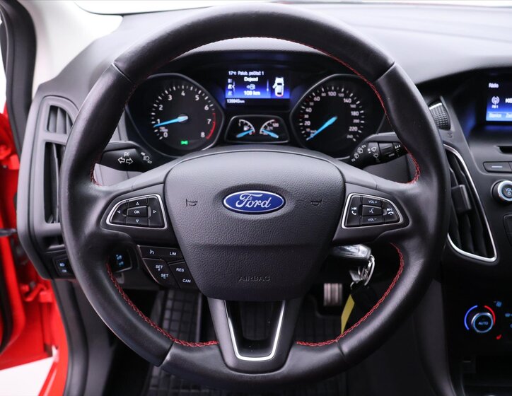 Ford Focus Hatchback 1,5 l 110 kw