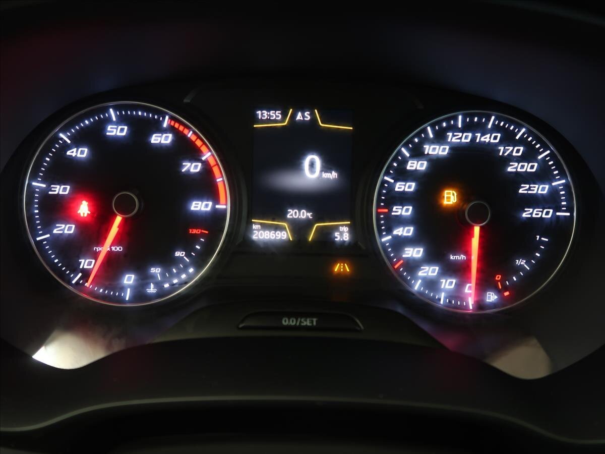 Seat Leon Hatchback 1,4 l 92 kw