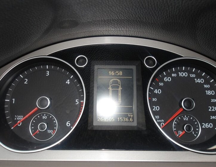 Volkswagen Passat Kombi 2,0 l 103 kw