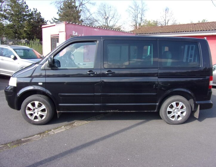 Volkswagen Multivan Ostatní 2,5 l 128 kw