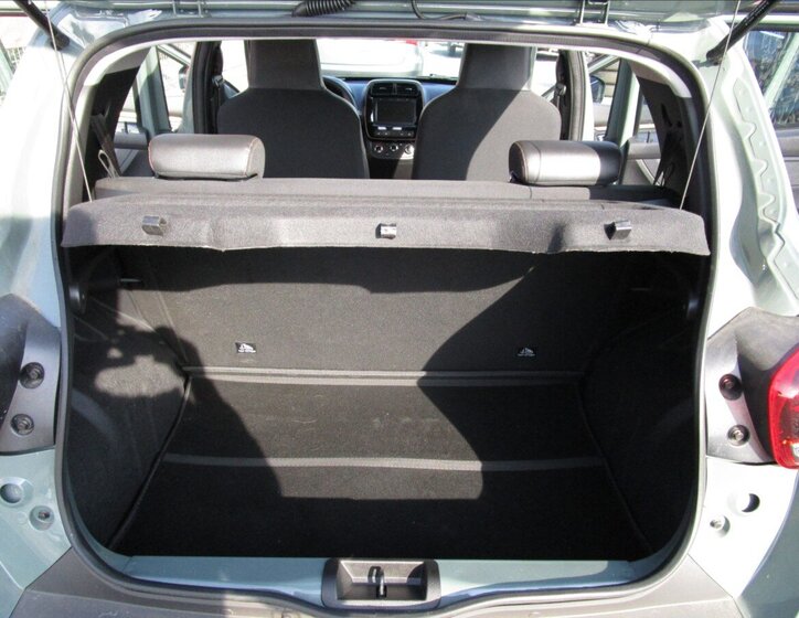 Dacia Spring Hatchback 0,0 48 kw