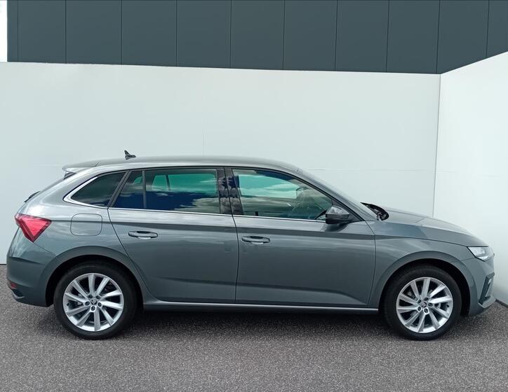 Škoda Scala 3