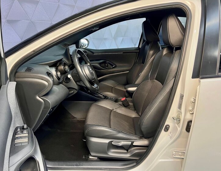 Toyota Yaris Hatchback 1,5 l 85 kw