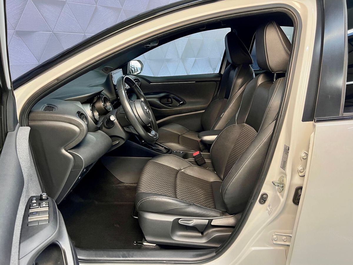 Toyota Yaris Hatchback 1,5 l 85 kw