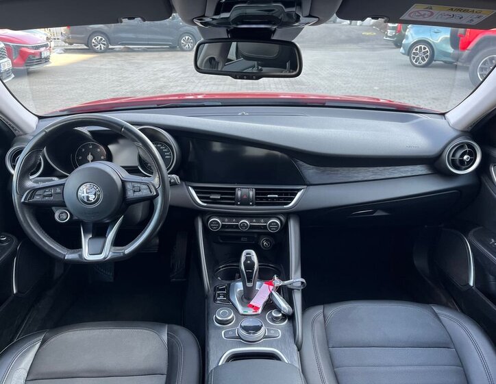 Alfa Romeo Giulia Sedan 2,1 l 118 kw