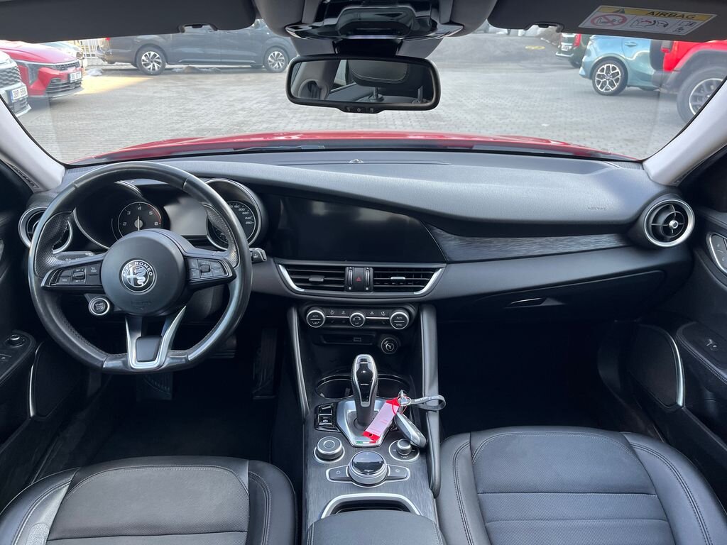 Alfa Romeo Giulia Sedan 2,1 l 118 kw