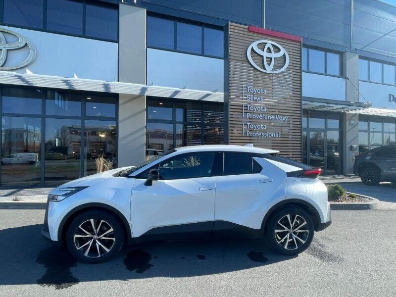 Toyota C-HR SUV / Terénní 2,0 l 112 kw