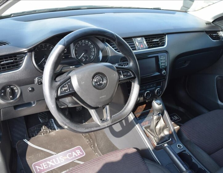 Škoda Octavia Kombi 1,6 l 77 kw