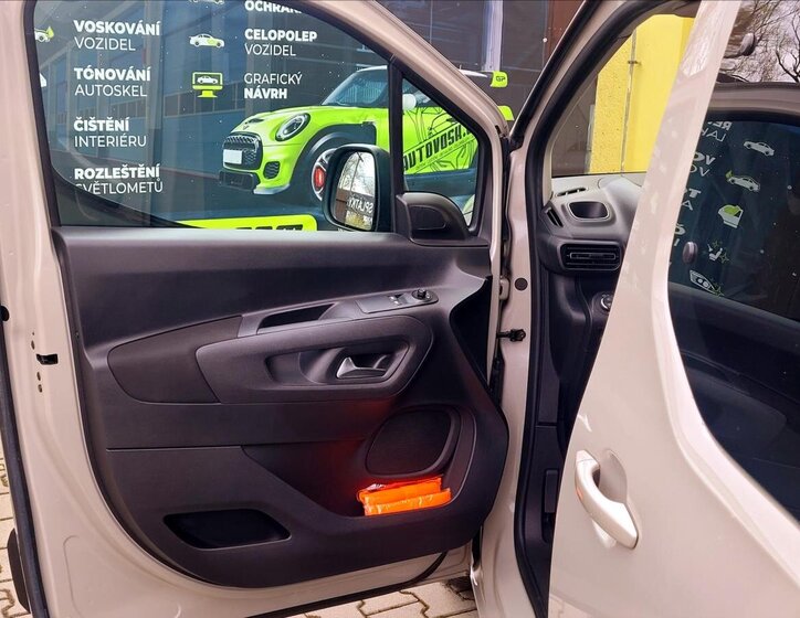 Opel Combo MPV 1,2 l 81 kw