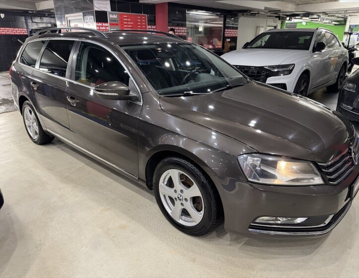 Volkswagen Passat Kombi 2,0 l 103 kw