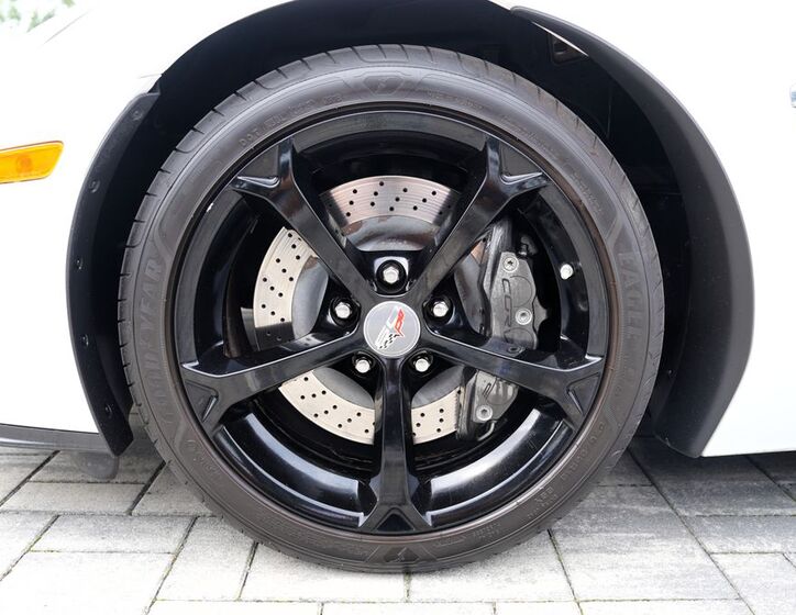 Chevrolet Corvette 26