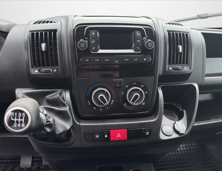 Citroën Jumper Skříň 2,2 l 103 kw