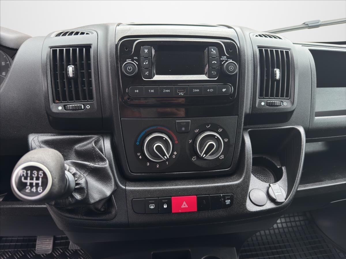 Citroën Jumper Skříň 2,2 l 103 kw