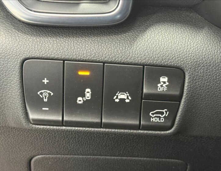 KIA Sportage SUV / Terénní 2,0 l 136 kw