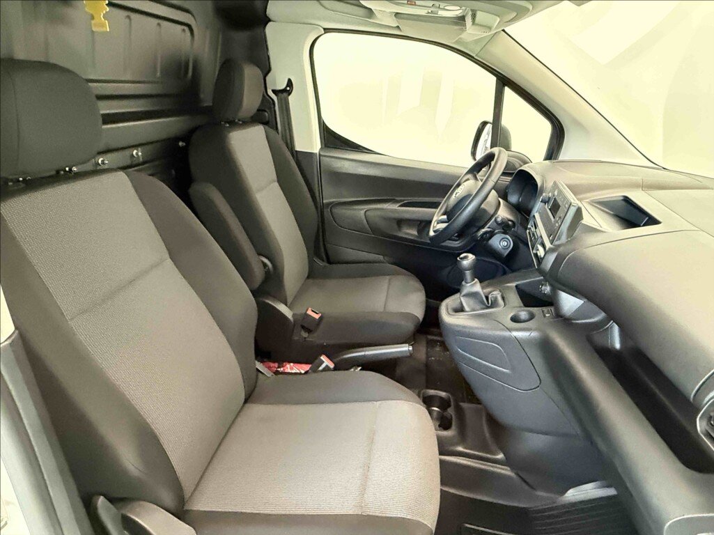 Toyota ProAce City VAN-Minibus 1,5 l 75 kw